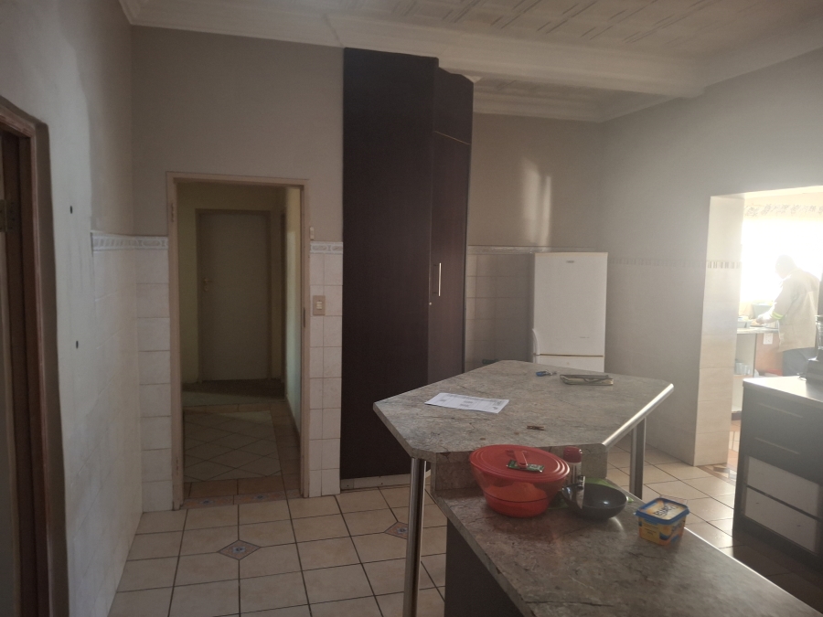 4 Bedroom Property for Sale in Kenilworth Gauteng