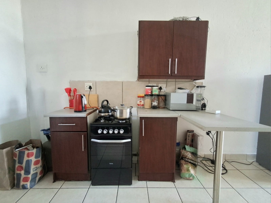 2 Bedroom Property for Sale in Buccleuch Gauteng