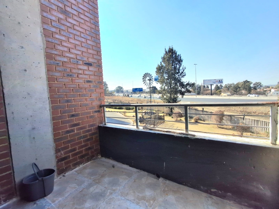 2 Bedroom Property for Sale in Buccleuch Gauteng