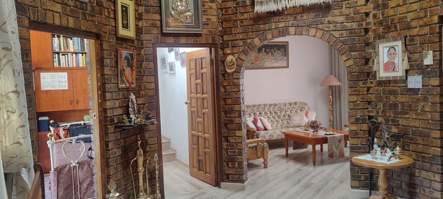 3 Bedroom Property for Sale in Bassonia Gauteng