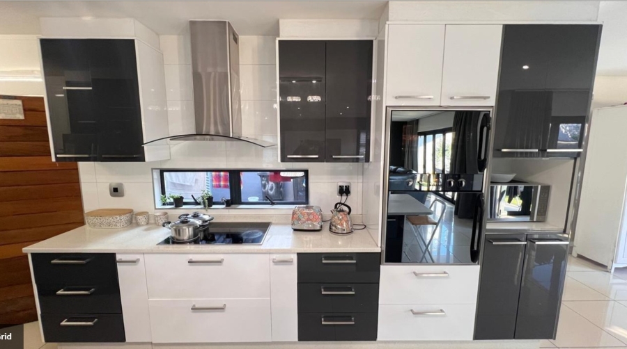 4 Bedroom Property for Sale in Ormonde Gauteng