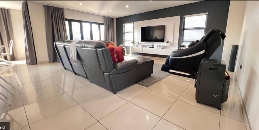 4 Bedroom Property for Sale in Ormonde Gauteng