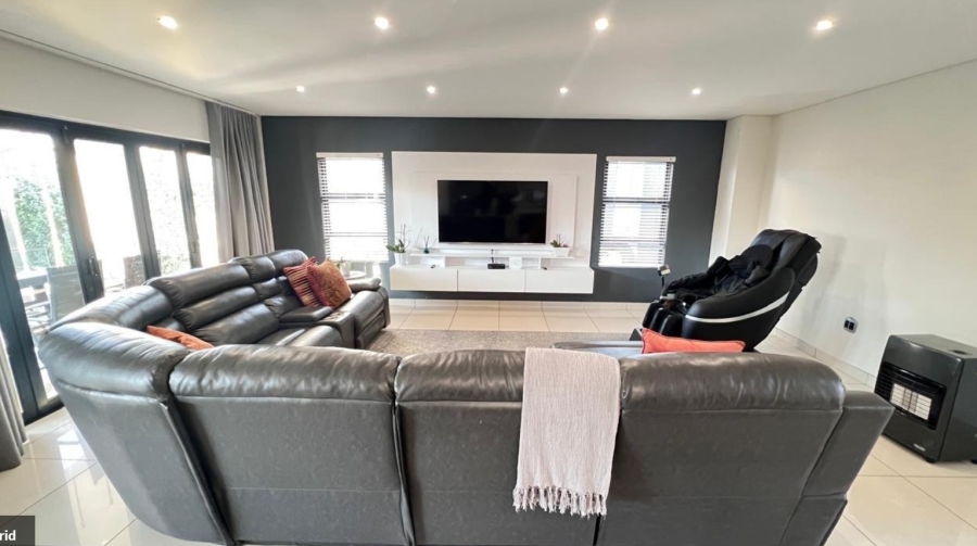 4 Bedroom Property for Sale in Ormonde Gauteng