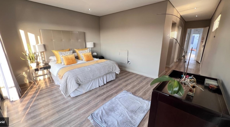 4 Bedroom Property for Sale in Ormonde Gauteng
