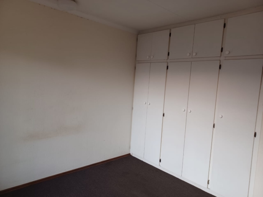 2 Bedroom Property for Sale in Croydon Gauteng