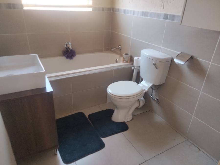 3 Bedroom Property for Sale in Wilgeheuwel Gauteng