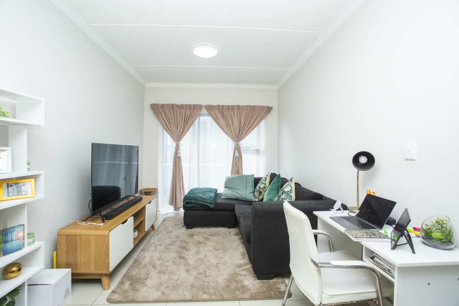 1 Bedroom Property for Sale in Halfway Gardens Gauteng