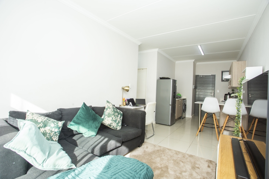 1 Bedroom Property for Sale in Halfway Gardens Gauteng