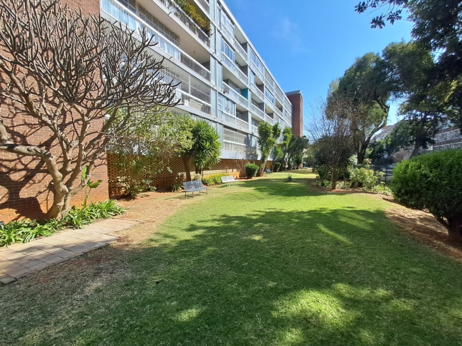 1 Bedroom Property for Sale in Killarney Gauteng