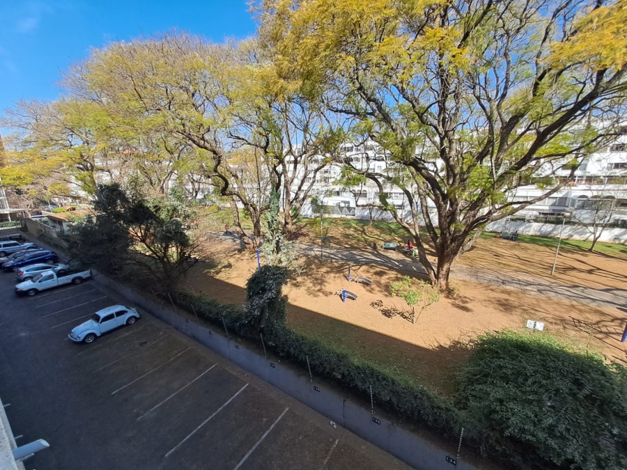 1 Bedroom Property for Sale in Killarney Gauteng