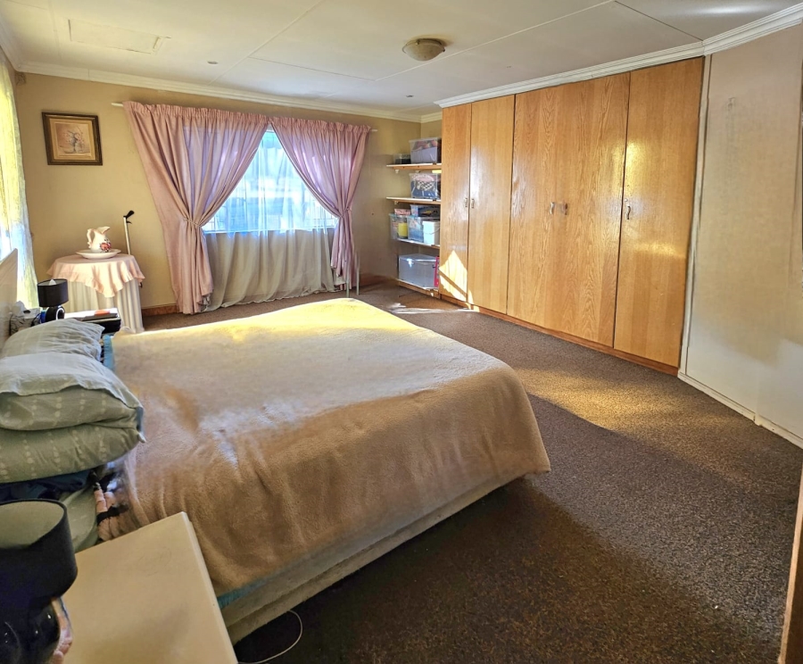 4 Bedroom Property for Sale in Dalpark Gauteng