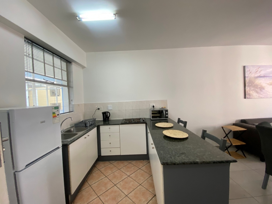 To Let 1 Bedroom Property for Rent in Rosebank Gauteng