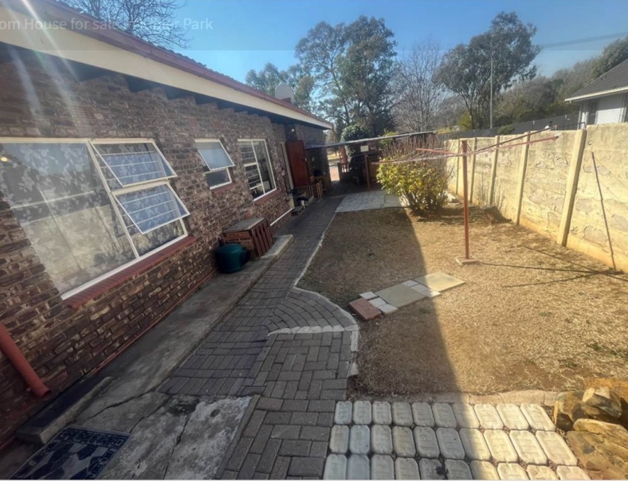 3 Bedroom Property for Sale in Kibler Park Gauteng