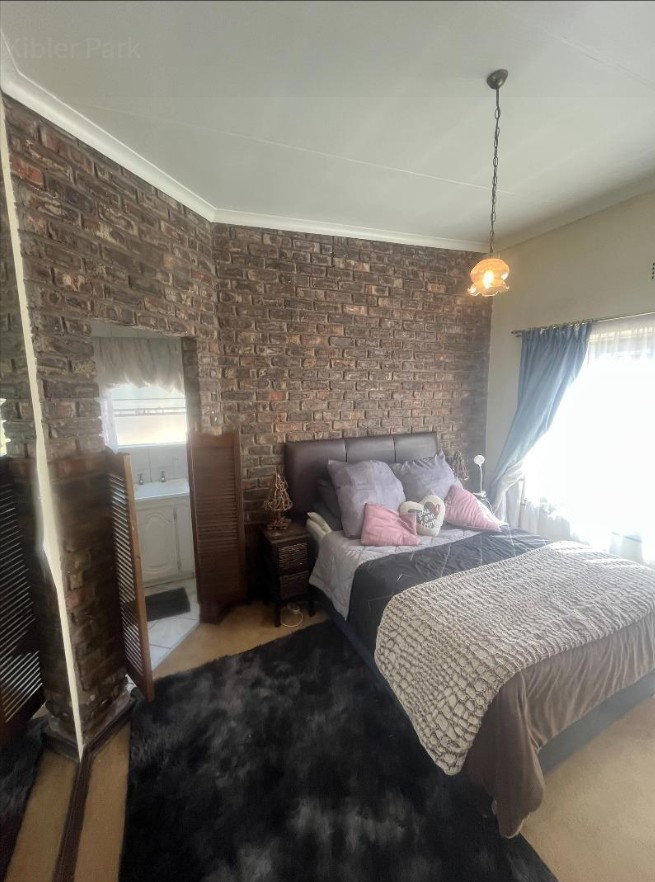 3 Bedroom Property for Sale in Kibler Park Gauteng