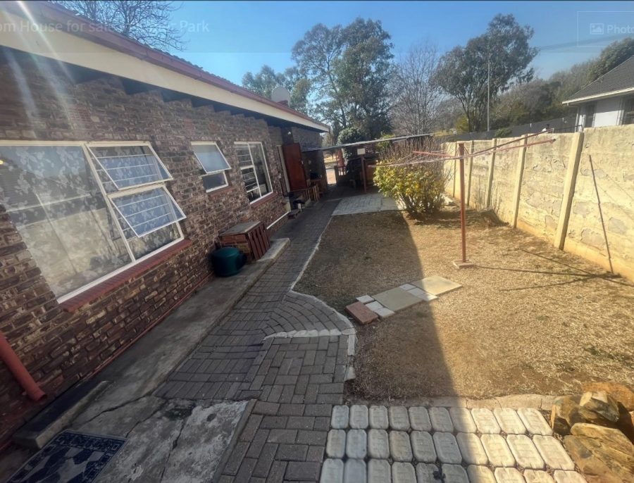 3 Bedroom Property for Sale in Kibler Park Gauteng
