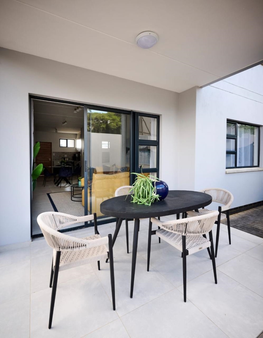 To Let 2 Bedroom Property for Rent in Sandton Central Gauteng
