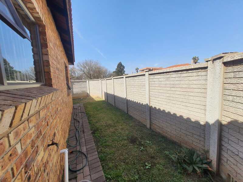 2 Bedroom Property for Sale in Vanderbijlpark Sw 2 Gauteng