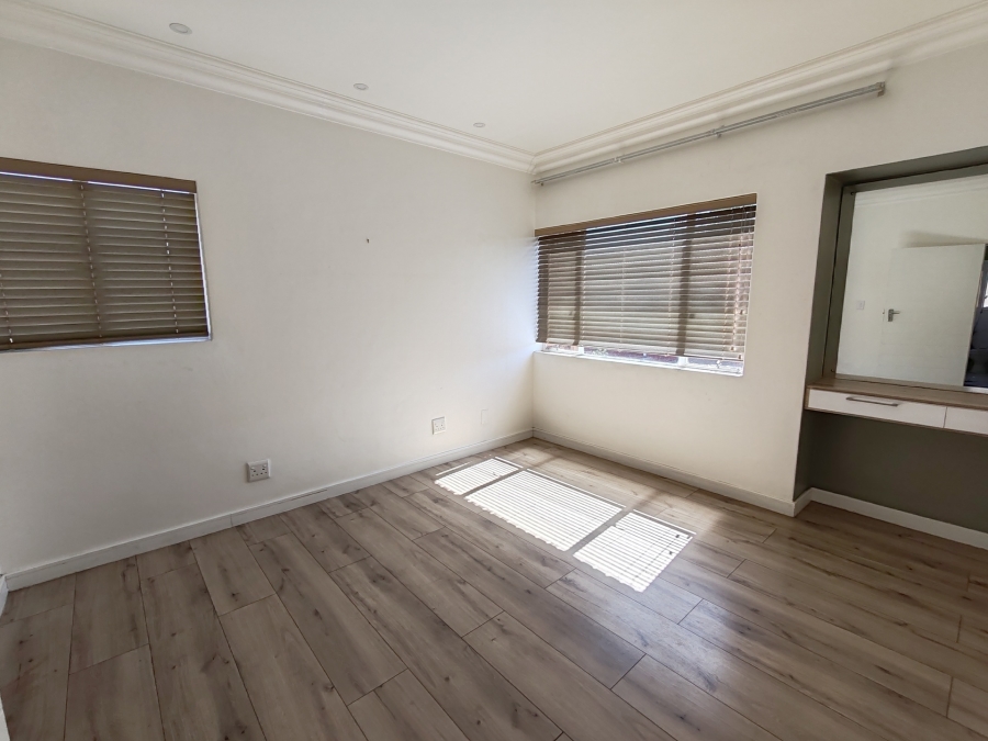 To Let 3 Bedroom Property for Rent in Faerie Glen Gauteng