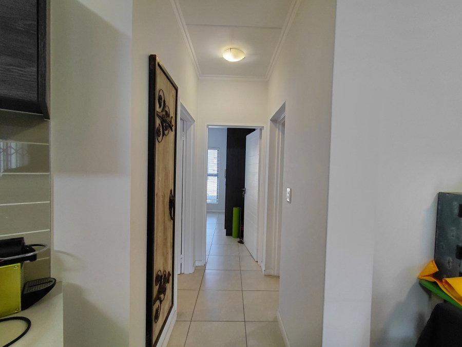 To Let 3 Bedroom Property for Rent in Modderfontein Gauteng