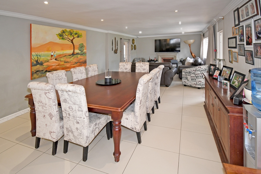 4 Bedroom Property for Sale in Jukskei Park Gauteng