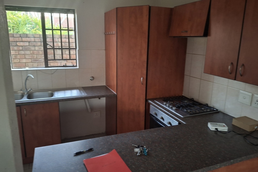 To Let 2 Bedroom Property for Rent in Equestria Gauteng