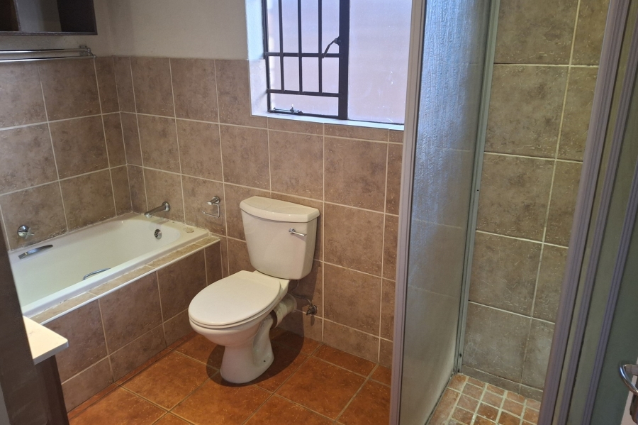 To Let 2 Bedroom Property for Rent in Equestria Gauteng