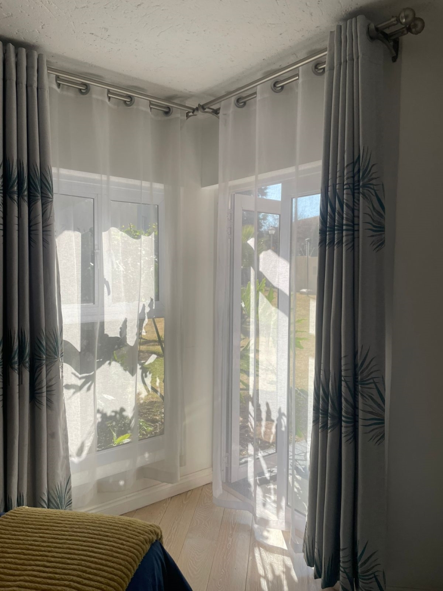To Let 2 Bedroom Property for Rent in Halfway Gardens Gauteng