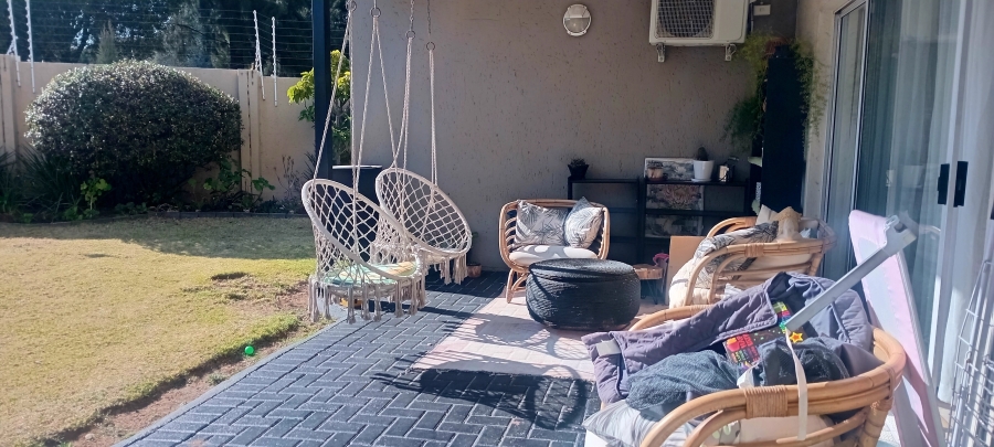 To Let 2 Bedroom Property for Rent in Halfway Gardens Gauteng