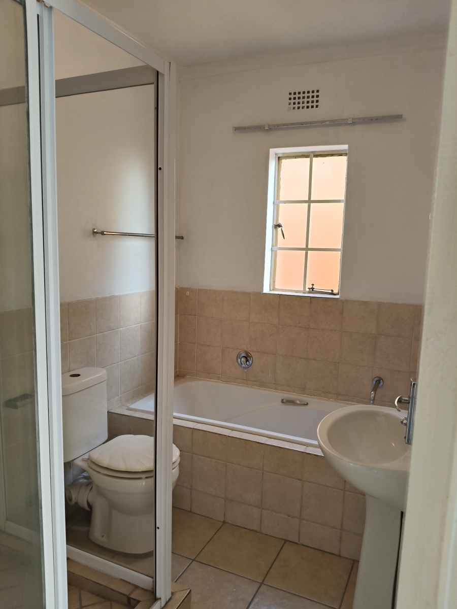 To Let 2 Bedroom Property for Rent in Terenure Gauteng