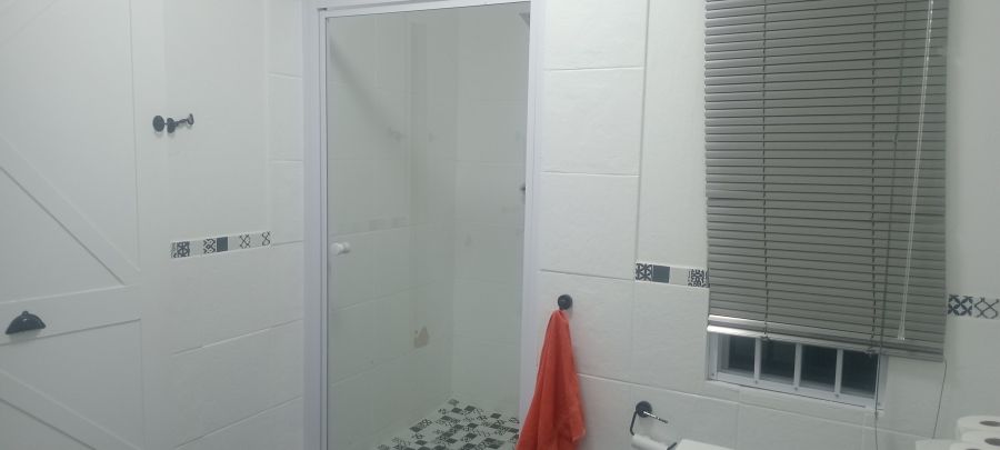 To Let 2 Bedroom Property for Rent in Halfway Gardens Gauteng