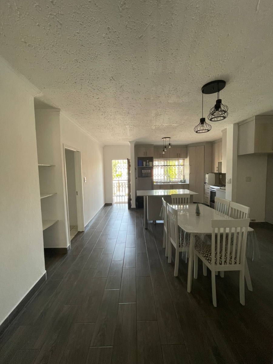 To Let 2 Bedroom Property for Rent in Halfway Gardens Gauteng