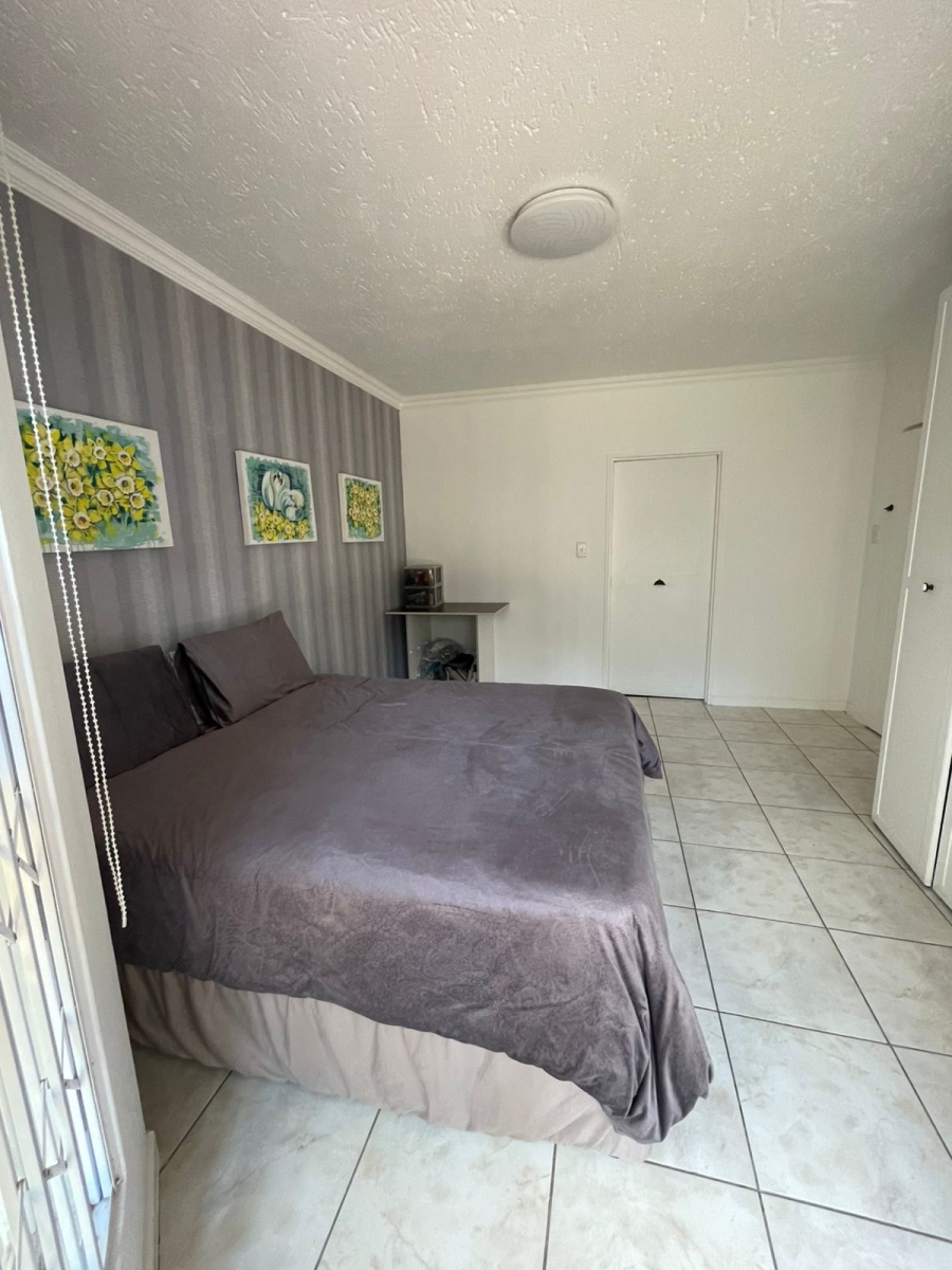 To Let 2 Bedroom Property for Rent in Halfway Gardens Gauteng