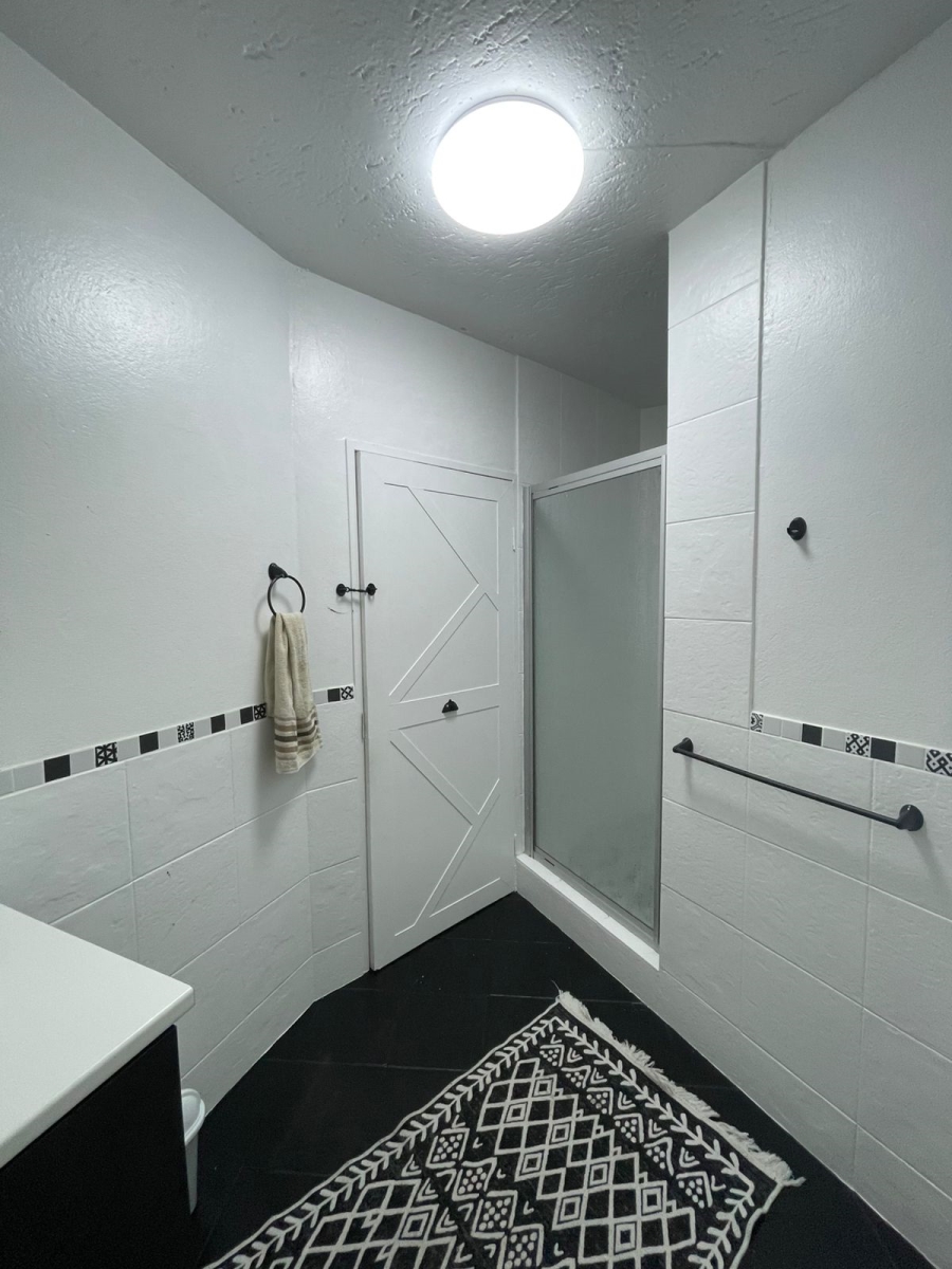 To Let 2 Bedroom Property for Rent in Halfway Gardens Gauteng