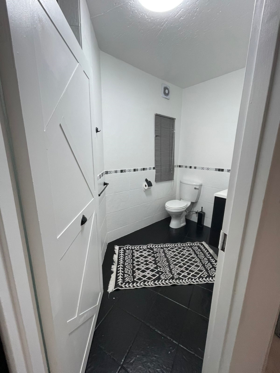 To Let 2 Bedroom Property for Rent in Halfway Gardens Gauteng