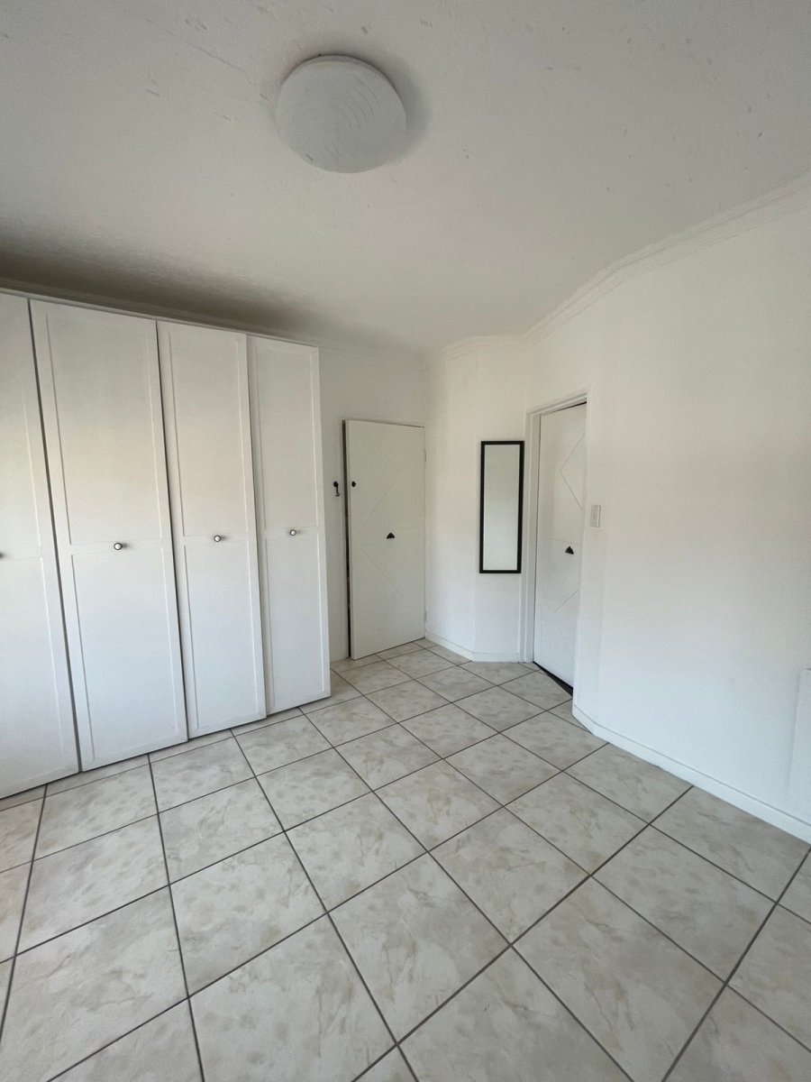 To Let 2 Bedroom Property for Rent in Halfway Gardens Gauteng