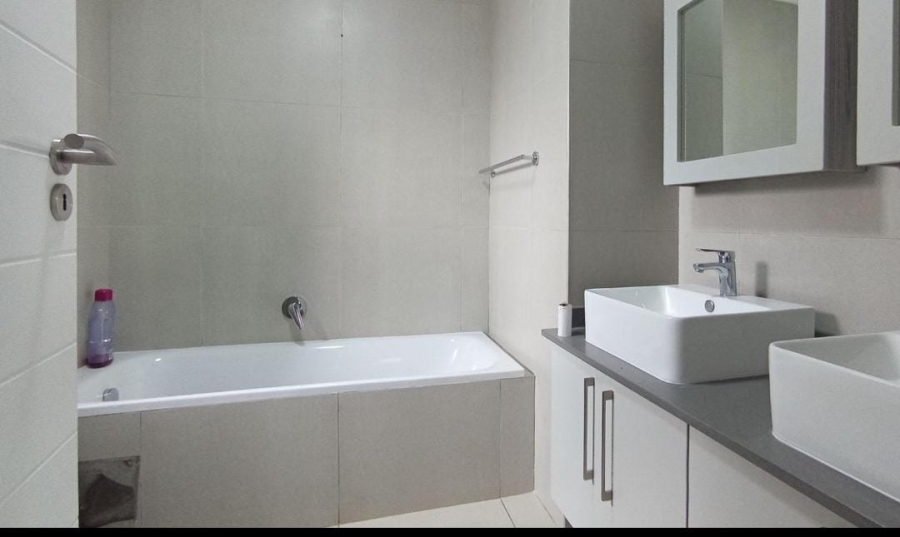 3 Bedroom Property for Sale in Erand Gardens Gauteng