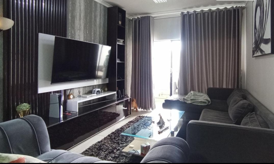 3 Bedroom Property for Sale in Erand Gardens Gauteng