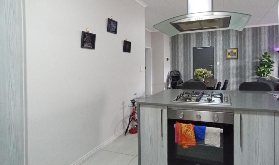 3 Bedroom Property for Sale in Erand Gardens Gauteng