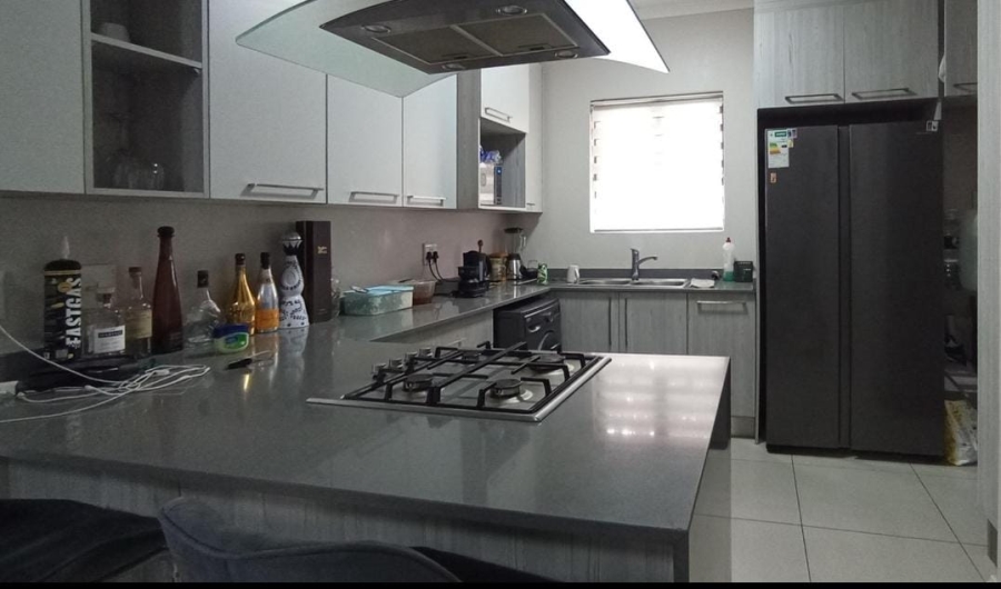 3 Bedroom Property for Sale in Erand Gardens Gauteng