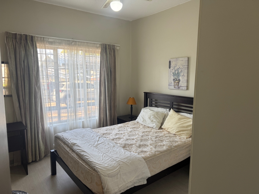 To Let 2 Bedroom Property for Rent in Bryanston East Gauteng