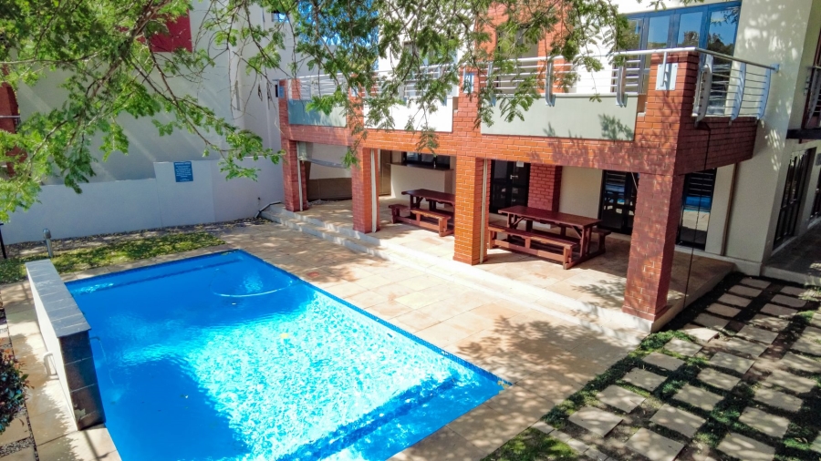 To Let 2 Bedroom Property for Rent in Bryanston East Gauteng