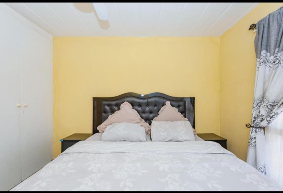 2 Bedroom Property for Sale in Oakdene Gauteng