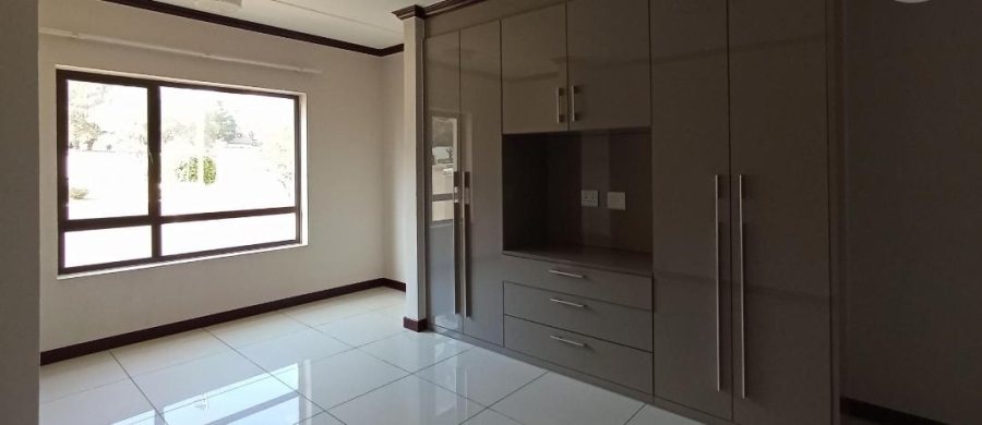3 Bedroom Property for Sale in Carlswald Gauteng