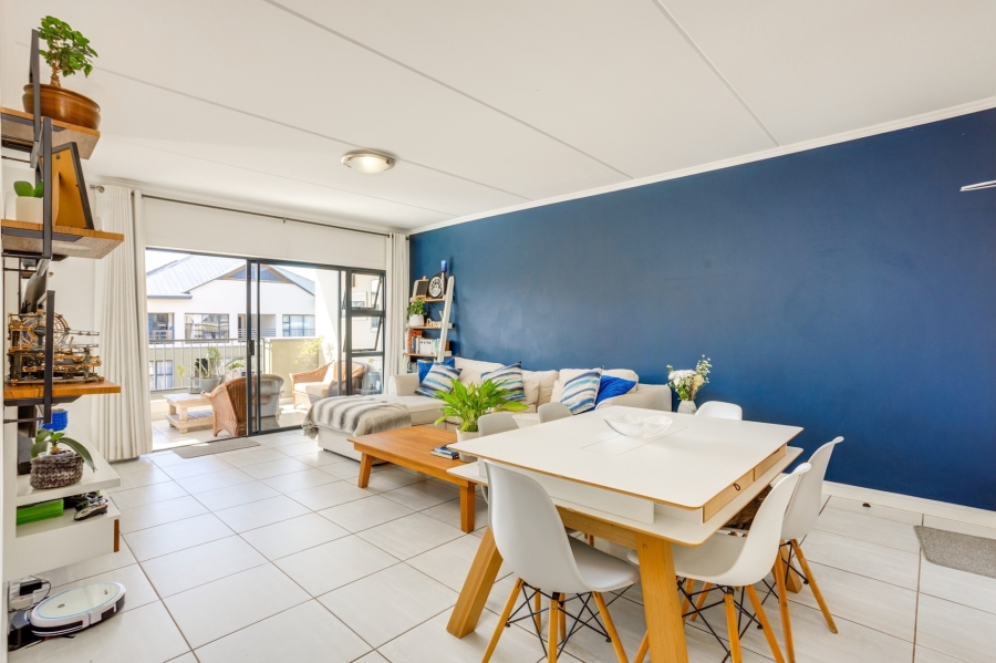 2 Bedroom Property for Sale in Waterfall Heights Gauteng
