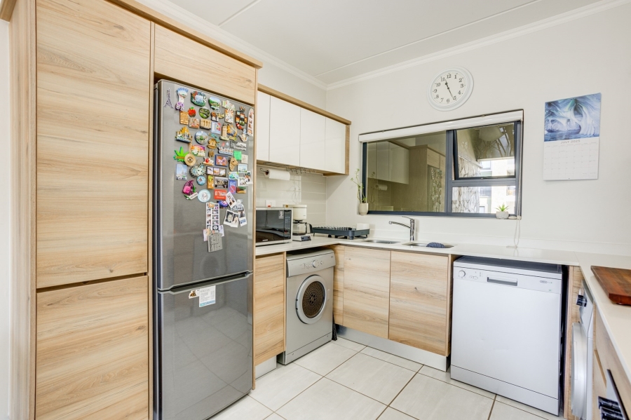 2 Bedroom Property for Sale in Waterfall Heights Gauteng