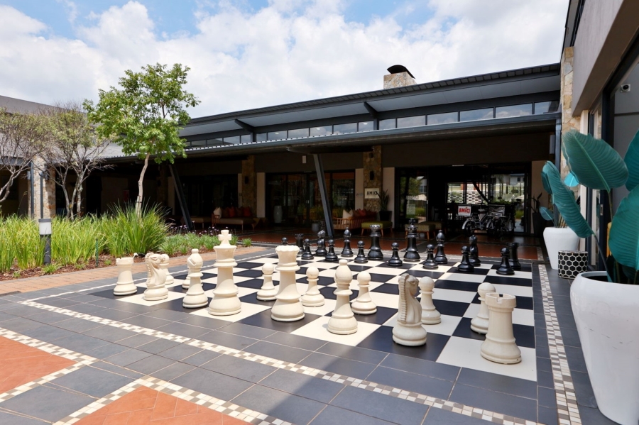 2 Bedroom Property for Sale in Waterfall Heights Gauteng