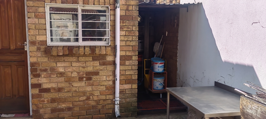 3 Bedroom Property for Sale in Regents Park Gauteng