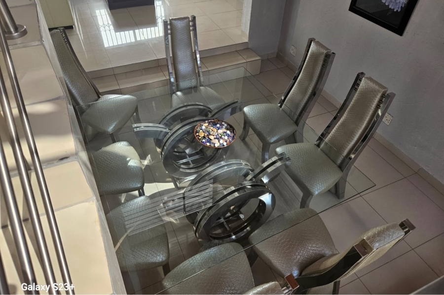 4 Bedroom Property for Sale in Amandasig Gauteng