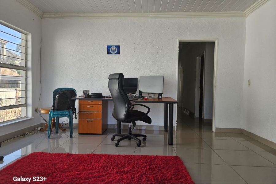 4 Bedroom Property for Sale in Amandasig Gauteng