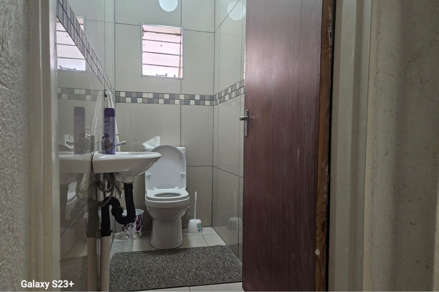 4 Bedroom Property for Sale in Amandasig Gauteng